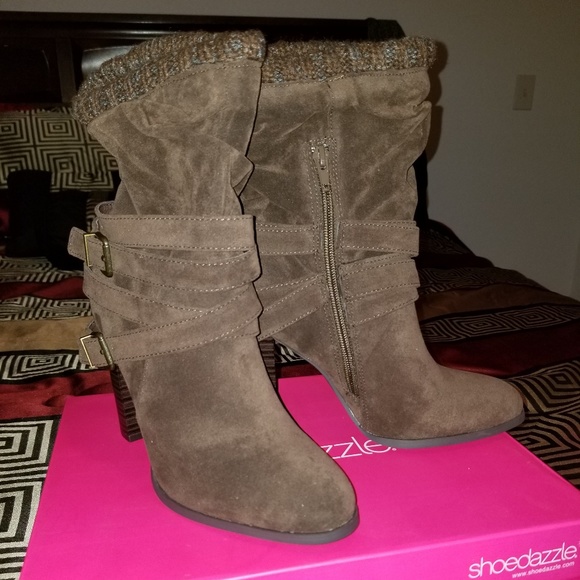 Boots - Picture 3 of 4